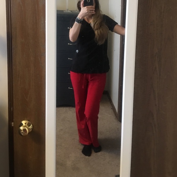 LIKE NEW! Scrub Bottoms - Picture 5 of 6